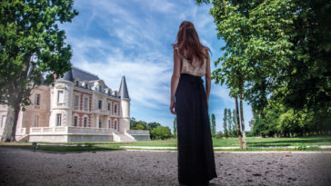 Les Bons Plans à Bordeaux : Pour les Portes Ouvertes en Médoc, Anne Melchior, responsable œnotourisme au Château Lamothe Bergeron à répondu à nos questions